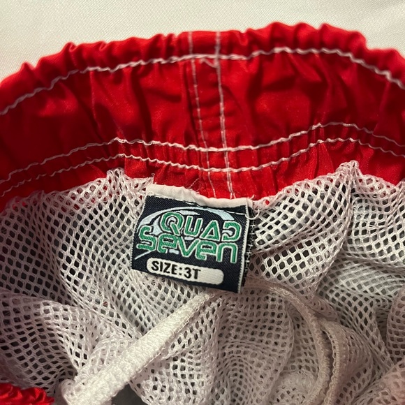 3T boys swim trunks - Picture 3 of 3